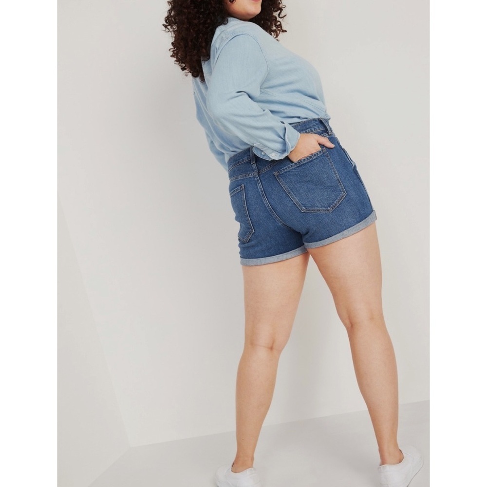 Old Navy Cuffed Denim Boyfriend Shorts 3 Inseam Plus 14 Effortless Classic NEW